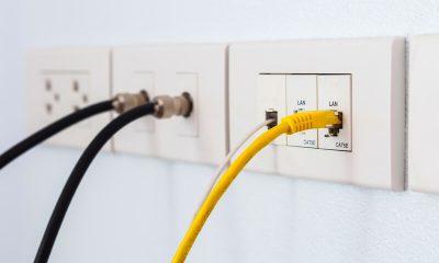 utp kabel in de muur